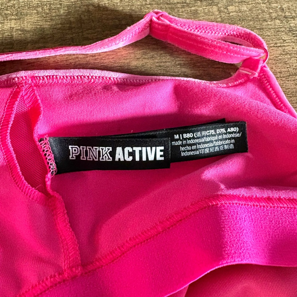 PINK Hot Pink Ultimate Lightly Lined Crop Bra Top size M - Picture 6 of 9